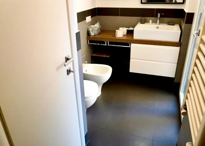 Apartment 5 Min To Mirti Metro Cozy Rom